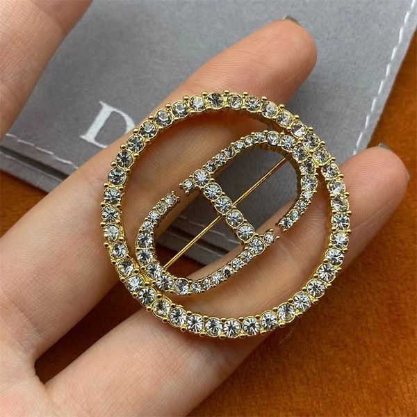 82% off online sale family nose full drill brooch women's high version net red same, Gray
82% off online sale family nose full drill brooch women's high version net red same, Gray