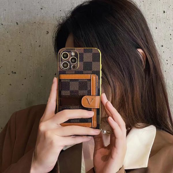 luxurys designers phone cases for iphone case 7/8p x xs xr xsmax 11 11pro 11promax 12 12pro 12promax high grade electroplating all inclusive
luxurys designers phone cases for iphone case 7/8p x xs xr xsmax 11 11pro 11promax 12 12pro 12promax high grade electroplating all inclusive