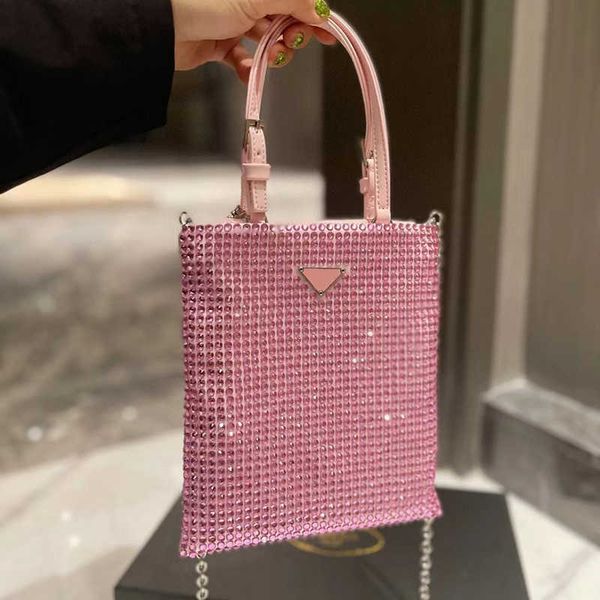 pink sugao women tote shoulder crossbody bag chain handbags luxury large capacity fashion with diamond purse shopping
pink sugao women tote shoulder crossbody bag chain handbags luxury large capacity fashion with diamond purse shopping