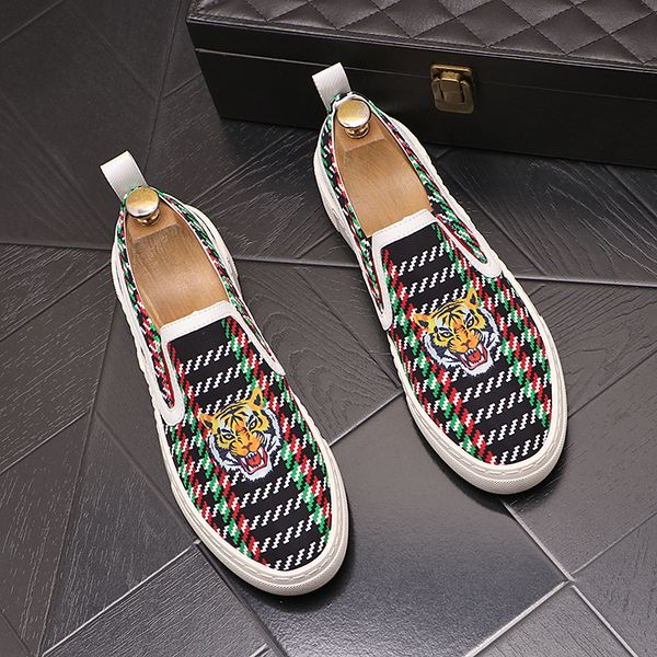 fashion men's wedding dress shoes luxury designer embroidery casual flats british style low platform groomsman business driving walking, Black
fashion men's wedding dress shoes luxury designer embroidery casual flats british style low platform groomsman business driving walking, Black