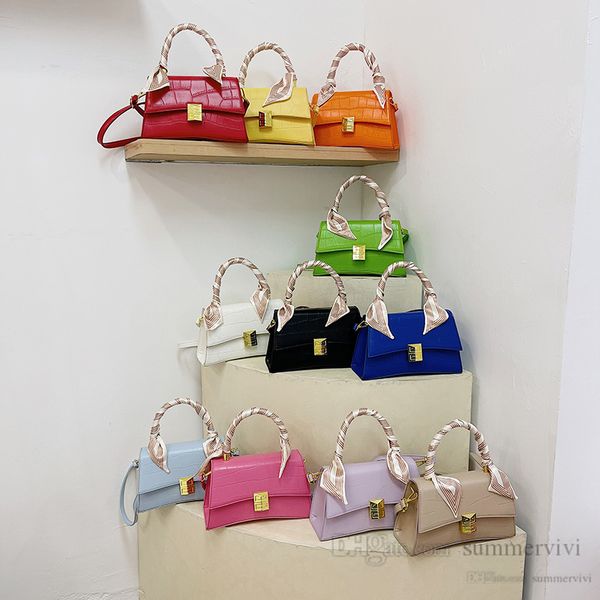 ladies stone grain satchel printed silk handbags lady candy colorful pu leather crossbody bags luxury women metals buckle one-shoulder bag h
ladies stone grain satchel printed silk handbags lady candy colorful pu leather crossbody bags luxury women metals buckle one-shoulder bag h