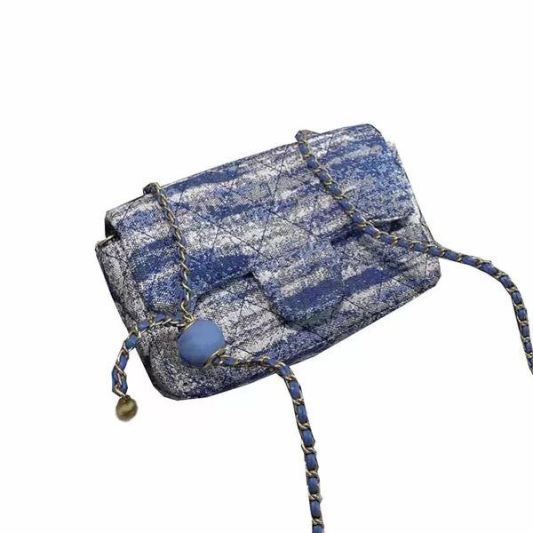 2022 clafskin leather colorful bags famous luxury designer large capacity diamond lattice/v-stitch boy girls gold-tone metal handbags 25c/20
2022 clafskin leather colorful bags famous luxury designer large capacity diamond lattice/v-stitch boy girls gold-tone metal handbags 25c/20