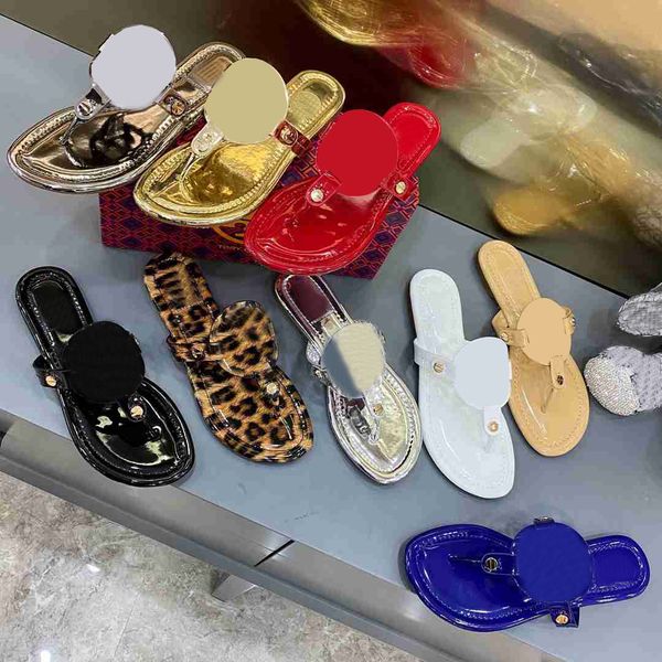 designer men women slippers leather slip brocade herringbone luxury summer flat slippers fashion beach sandals casual shoes outdoor party fr, Black
designer men women slippers leather slip brocade herringbone luxury summer flat slippers fashion beach sandals casual shoes outdoor party fr, Black