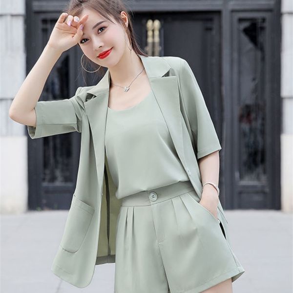 spring and summer fashion casual shorts small suit three piece set temperament thin suspender womens blazer 220608, White
spring and summer fashion casual shorts small suit three piece set temperament thin suspender womens blazer 220608, White