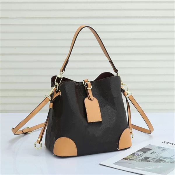 luxury designers bags womens ladies handbags leather crocodile pattern shoulder bag fashion crossbody handbag large capacity tote h0648
luxury designers bags womens ladies handbags leather crocodile pattern shoulder bag fashion crossbody handbag large capacity tote h0648