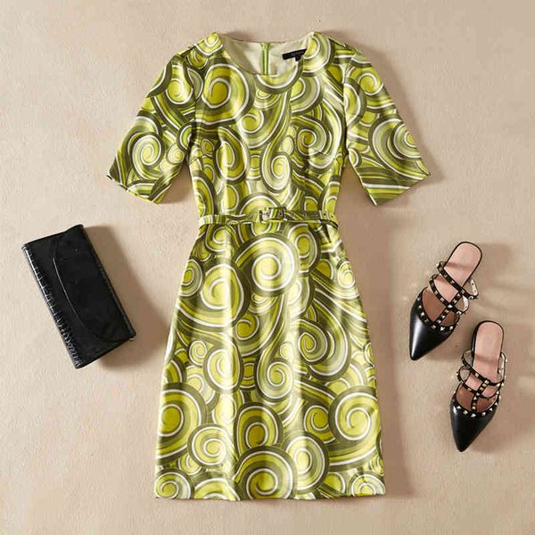 casual dresses summer style high-end women's round neck short sleeve printed dress elegant temperament medium length skirt k0005 0749, Black;gray
casual dresses summer style high-end women's round neck short sleeve printed dress elegant temperament medium length skirt k0005 0749, Black;gray