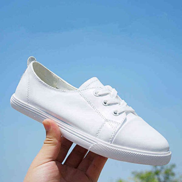 dress shoes 2022 women genuine leather sneakers female casual fashion loafers vulcanized summer flats ladies white shallow 220512, Black
dress shoes 2022 women genuine leather sneakers female casual fashion loafers vulcanized summer flats ladies white shallow 220512, Black