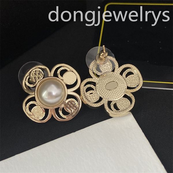 designer hoop huggie earings ear cuff charm earrings women dangle flower mother pearl earring dongjewelrys fashion luxurious luxury earring, Silver
designer hoop huggie earings ear cuff charm earrings women dangle flower mother pearl earring dongjewelrys fashion luxurious luxury earring, Silver