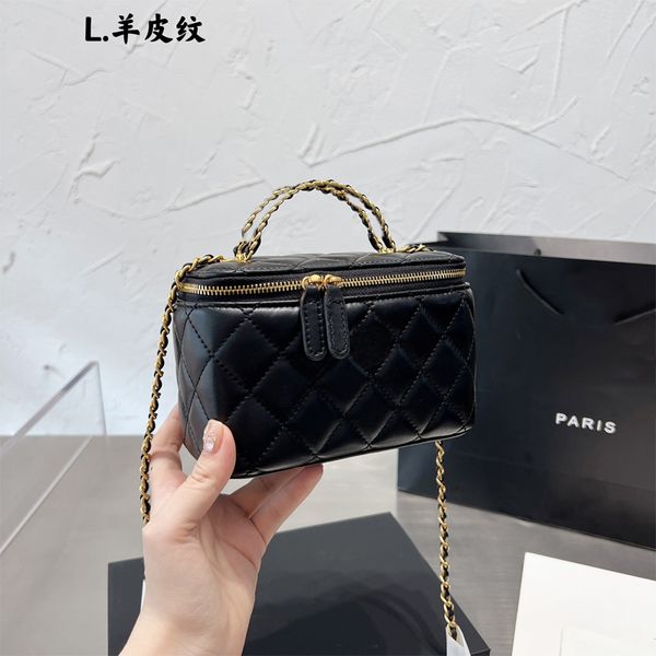 tote bag designer bags luxurys handbag fashion box shoulder bag for women 4 colors chain leather purses
tote bag designer bags luxurys handbag fashion box shoulder bag for women 4 colors chain leather purses