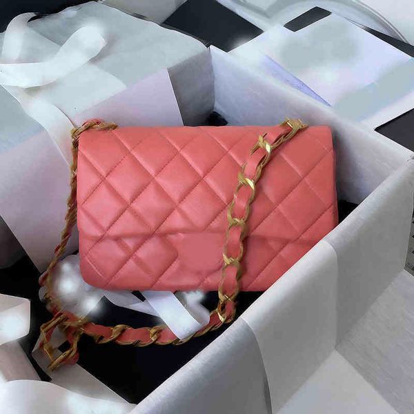 9a fashion handbag 2022 22s flap bag with bold gold chain bag women's body purses official imported genuine leather from france 1th
9a fashion handbag 2022 22s flap bag with bold gold chain bag women's body purses official imported genuine leather from france 1th