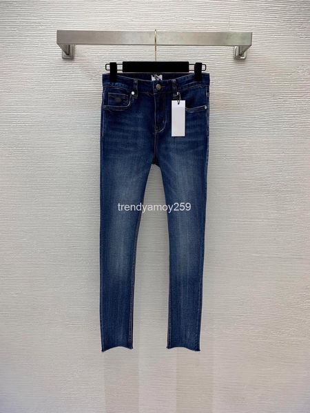 women's jeans 22 early spring back hip pocket embroidered letter high elastic slim lift small foot nine point jeans, Blue
women's jeans 22 early spring back hip pocket embroidered letter high elastic slim lift small foot nine point jeans, Blue