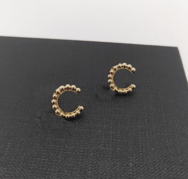 2022 charm stud earring in 18k gold plated beads design for women wedding jewelry gift have box stamp ps4654, Golden
2022 charm stud earring in 18k gold plated beads design for women wedding jewelry gift have box stamp ps4654, Golden