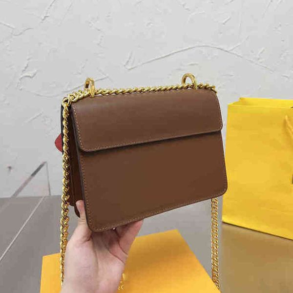 luxury saddle crossbody fends bags for womens multicolor handbag designer sling bag baguette tote shoulder purses woman 7a fashion wallet zv
luxury saddle crossbody fends bags for womens multicolor handbag designer sling bag baguette tote shoulder purses woman 7a fashion wallet zv