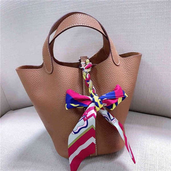 wholesale classic capacity handbag large 2022 herbag vegetable basket high high-end quality first layer cowhide bucket bag 1phz
wholesale classic capacity handbag large 2022 herbag vegetable basket high high-end quality first layer cowhide bucket bag 1phz