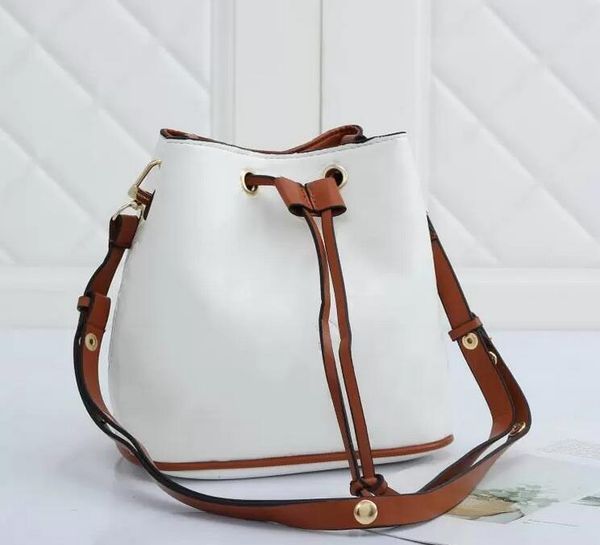 designer bucket bags women handbags purse luxury pu leather drawstring shoulder messenger bag flower embossing crossbody stuff sacks bucket
designer bucket bags women handbags purse luxury pu leather drawstring shoulder messenger bag flower embossing crossbody stuff sacks bucket