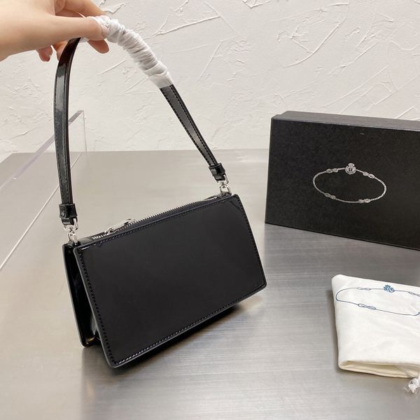 women handbag luxurys designers bag fashion leather saddle pochette handbags female crossbody tote shoulder phone vintage bags purse with bo
women handbag luxurys designers bag fashion leather saddle pochette handbags female crossbody tote shoulder phone vintage bags purse with bo