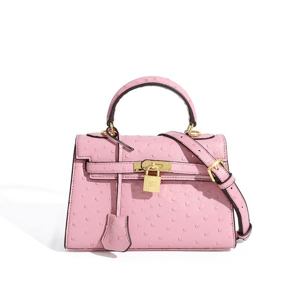 designer bag 3 colors large-capcity practical handbag for lady high ostrich pattern texture in pu with 2022 new arrival
designer bag 3 colors large-capcity practical handbag for lady high ostrich pattern texture in pu with 2022 new arrival