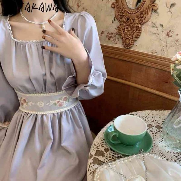 square collar woman dress slim waist robe femme french style flare sleeve vestidos temperament midi dresses for women 210506, Black;gray
square collar woman dress slim waist robe femme french style flare sleeve vestidos temperament midi dresses for women 210506, Black;gray
