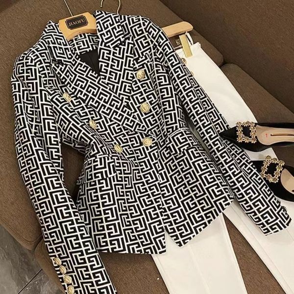 t053 tide brand high-quality retro fashion designer presbyopic maze series suit jacket lion double-breasted slim plus size women's clot, White;black
t053 tide brand high-quality retro fashion designer presbyopic maze series suit jacket lion double-breasted slim plus size women's clot, White;black