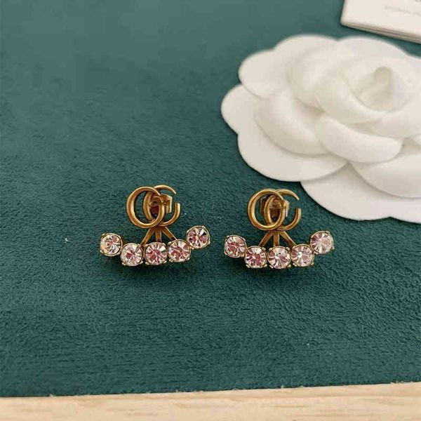 2022 factory wholesale new fan-shaped tassels with diamond female vintage earrings, Golden
2022 factory wholesale new fan-shaped tassels with diamond female vintage earrings, Golden