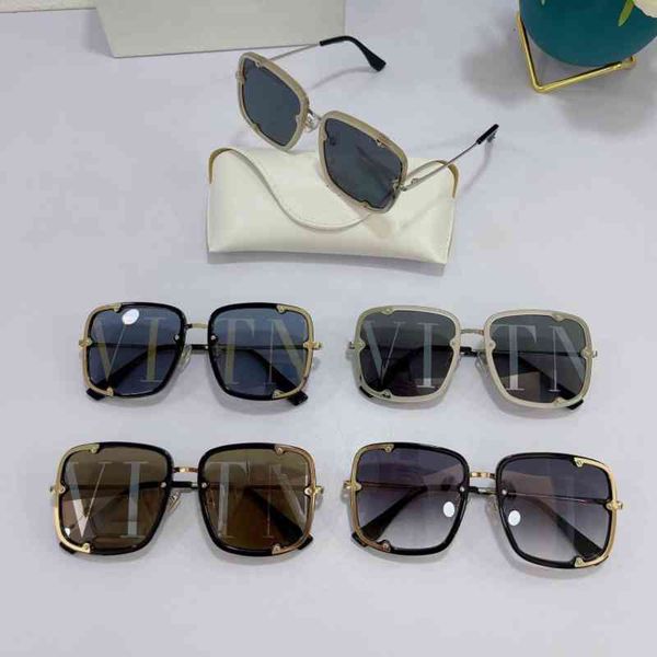sunglasses warren ins same generous frame female personality letter lens va4932 bpw1, White;black
sunglasses warren ins same generous frame female personality letter lens va4932 bpw1, White;black