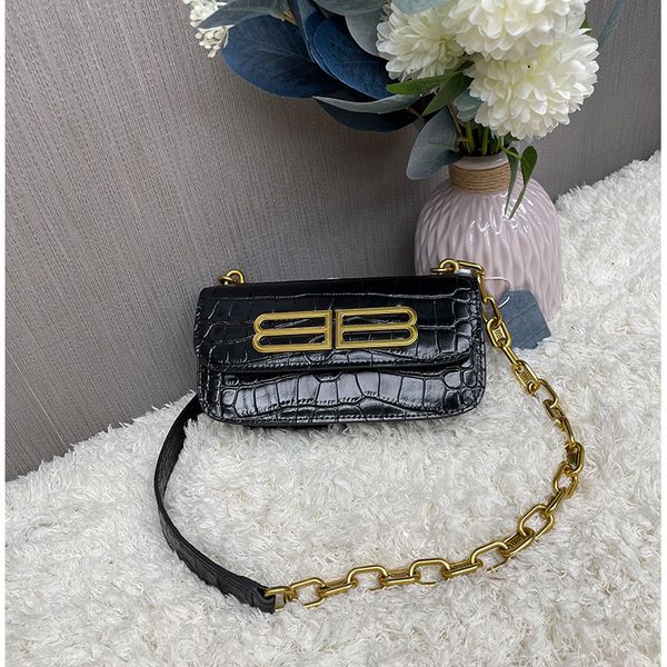 designer bags 2022 spring and summer new crocodile pattern staff bag double b-shaped lock chain women's leather single shoulder diagona
designer bags 2022 spring and summer new crocodile pattern staff bag double b-shaped lock chain women's leather single shoulder diagona