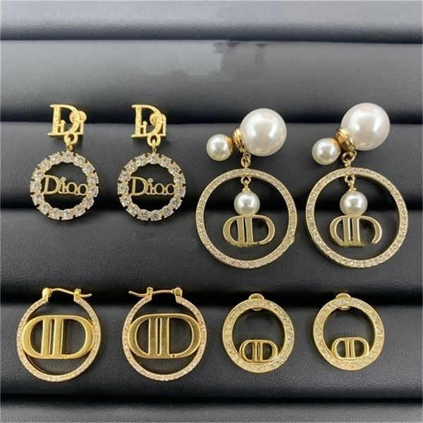 2022 fashion 20% off designer jewelry d family earrings new letter diamond inlaid round fashion female personality net red same earrings, Golden
2022 fashion 20% off designer jewelry d family earrings new letter diamond inlaid round fashion female personality net red same earrings, Golden