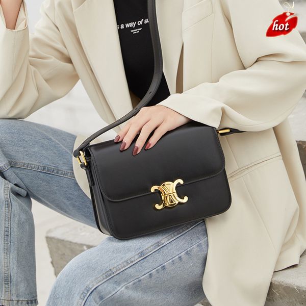 factory online export designer brand bag handbag new bo shoulder triumphal high sense female fashion msenger small square
factory online export designer brand bag handbag new bo shoulder triumphal high sense female fashion msenger small square