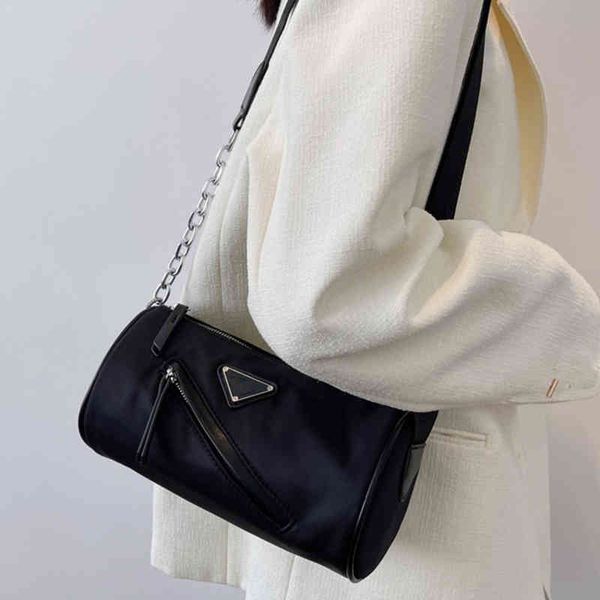 handbags 70% off 2022 new nylon cloth bag women's texture sling one shoulder oblique span small round summer versatile trendy cool purs
handbags 70% off 2022 new nylon cloth bag women's texture sling one shoulder oblique span small round summer versatile trendy cool purs