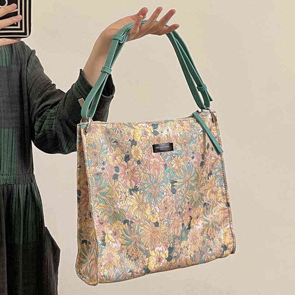 casual flower embroidery large tote women handbags designer morandi color shoulder crossbody bag shopper canvas big shopping bag x220331
casual flower embroidery large tote women handbags designer morandi color shoulder crossbody bag shopper canvas big shopping bag x220331