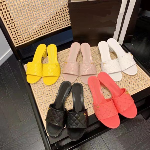sandals designer xiaoxiangfeng lingge slippers spring 2022 high-heeled c-button casual wear square head open toe flip flopsho55, Black
sandals designer xiaoxiangfeng lingge slippers spring 2022 high-heeled c-button casual wear square head open toe flip flopsho55, Black