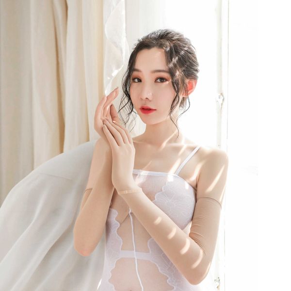 2022 adultshop yuedie new ice silk gloves underwear stockings sunscreen traceless sleeve st02, Red;black
2022 adultshop yuedie new ice silk gloves underwear stockings sunscreen traceless sleeve st02, Red;black