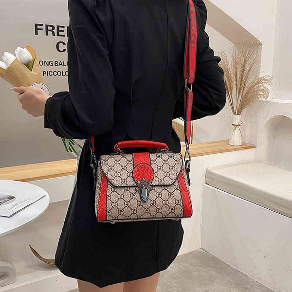 2022 new designer handbags trendy square autumn and single printed foreign style messenger
2022 new designer handbags trendy square autumn and single printed foreign style messenger