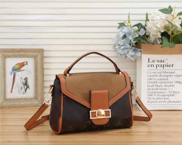 women luxurys designers bags dinner bag handbags lady messenger fashion shoulder bag luxury crossbody tote wallet
women luxurys designers bags dinner bag handbags lady messenger fashion shoulder bag luxury crossbody tote wallet