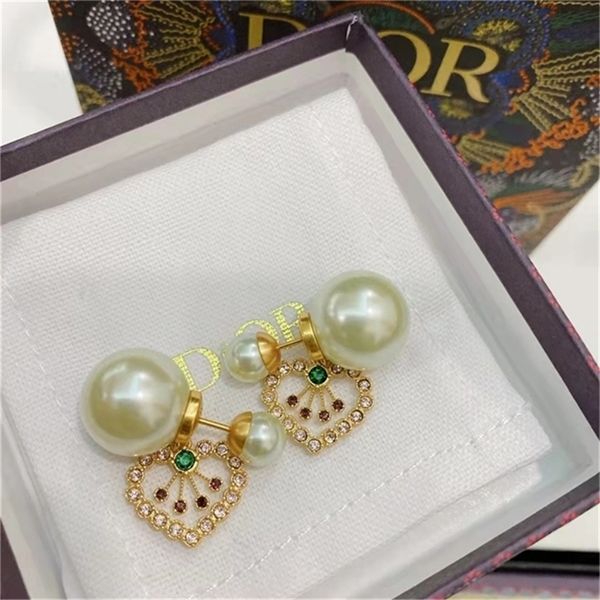 2022 fashion 20% off designer jewelry d di family love fan-shaped color diamond pearl earrings women's hollowed out tassel fashion earr, Golden
2022 fashion 20% off designer jewelry d di family love fan-shaped color diamond pearl earrings women's hollowed out tassel fashion earr, Golden