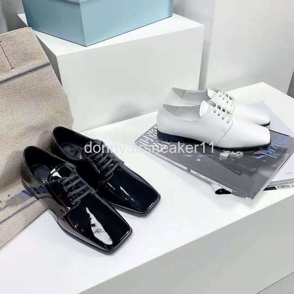 dress shoes british style women's shoes thick heels autumn mary jane square head versatile leather damp white patent single, Black
dress shoes british style women's shoes thick heels autumn mary jane square head versatile leather damp white patent single, Black