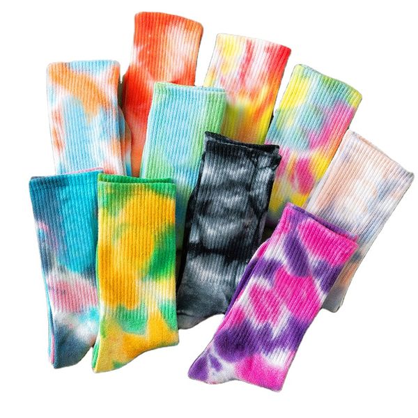 fashion street trend tie-dye socks sporty colorful women girls cotton sock for basketball skateboard, Black;white
fashion street trend tie-dye socks sporty colorful women girls cotton sock for basketball skateboard, Black;white