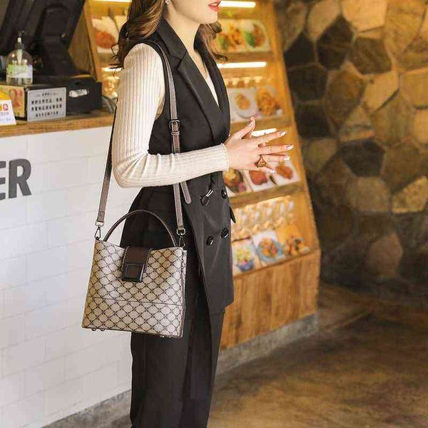 bags leather women's bag new large capacity bucket temperament one shoulder hand versatile messenger
bags leather women's bag new large capacity bucket temperament one shoulder hand versatile messenger