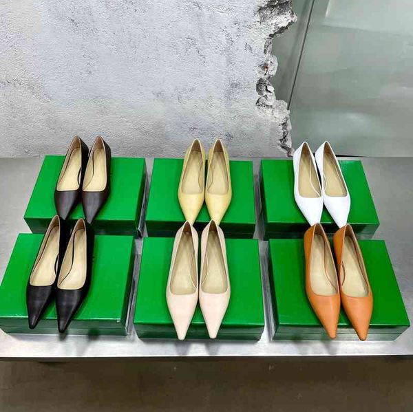 dress shoes gaoding spring and summer style shallow mouth temperament small pointed single shoe leather flat bottom versatile one foot lazy, Black
dress shoes gaoding spring and summer style shallow mouth temperament small pointed single shoe leather flat bottom versatile one foot lazy, Black