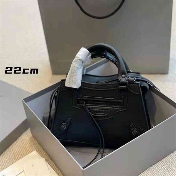 designer bbbalencaigasss classic luxury designer handbags 2022 star net red same crocodile leather locomotive bag single shoulder oblique sp
designer bbbalencaigasss classic luxury designer handbags 2022 star net red same crocodile leather locomotive bag single shoulder oblique sp