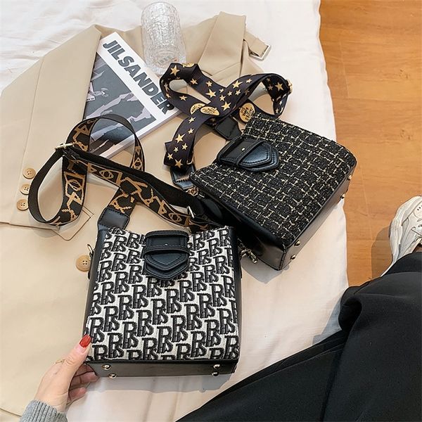 factory online sales women's autumn and winter new fashion contrast color bucket bag wide strap single shoulder diagonal span women
factory online sales women's autumn and winter new fashion contrast color bucket bag wide strap single shoulder diagonal span women