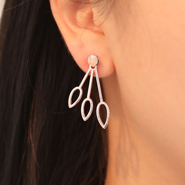european hollow out flower stud earrings 3 water drop round tassel alloy ear stud buckle earring for women lady party gift banquet wearing o, Golden;silver
european hollow out flower stud earrings 3 water drop round tassel alloy ear stud buckle earring for women lady party gift banquet wearing o, Golden;silver