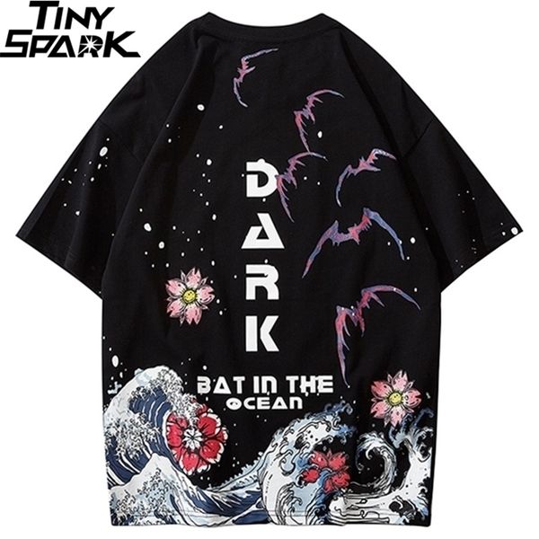 hip hop t shirt men streetwear harajuku japanese great wave tshirt short sleeve cotton summer casual floral t-shirt fashion 220411, White;black
hip hop t shirt men streetwear harajuku japanese great wave tshirt short sleeve cotton summer casual floral t-shirt fashion 220411, White;black