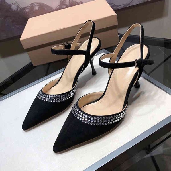 sandals spring and summer pointed thin heel one-sided belt back empty women's sandals ol style versatile high heels, Black
sandals spring and summer pointed thin heel one-sided belt back empty women's sandals ol style versatile high heels, Black