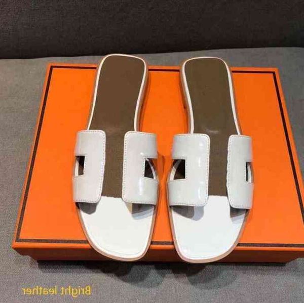 factory outlet slippers herme 2022 women desigher sandals genuine leather summer flat fashion slides ladies beach flip flop party wedding sl, Black
factory outlet slippers herme 2022 women desigher sandals genuine leather summer flat fashion slides ladies beach flip flop party wedding sl, Black