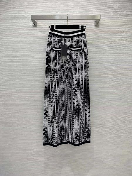 milan runway pants 2022 autumn casual fashion straight designer brand same style trousers women's 0717-2, Black;white
milan runway pants 2022 autumn casual fashion straight designer brand same style trousers women's 0717-2, Black;white