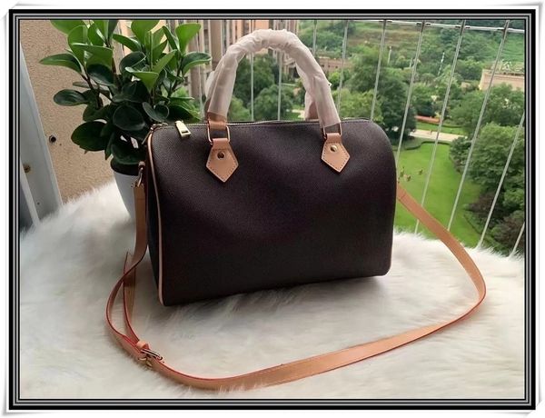 01 2021 women messenger bag classic luxurys designers fashion women bag shoulder bags lady totes handbags speedy with key lock shoulder
01 2021 women messenger bag classic luxurys designers fashion women bag shoulder bags lady totes handbags speedy with key lock shoulder