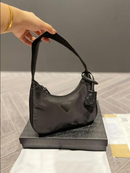 ggs louiseity 1 viutonity lvs bags purses 2022 designer 4 color 2000 lady repeat women handbag bag genuine nylon handbags version oquws
ggs louiseity 1 viutonity lvs bags purses 2022 designer 4 color 2000 lady repeat women handbag bag genuine nylon handbags version oquws