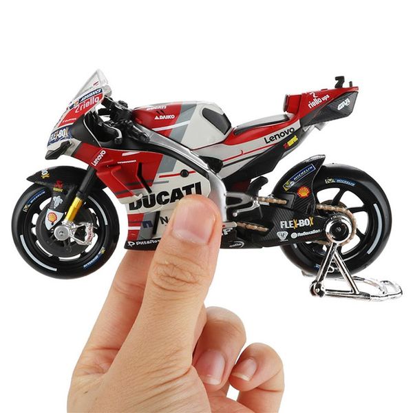 maisto 118 motorcycle model toy alloy racing car mountain motorbike desmosedici no.4 motocross toys for children collection282d
maisto 118 motorcycle model toy alloy racing car mountain motorbike desmosedici no.4 motocross toys for children collection282d