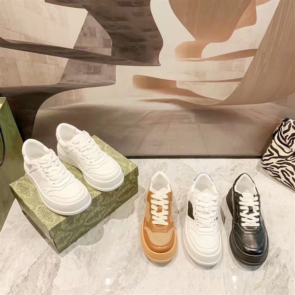 2022 new designer women thick soled casual shoes leather print canvas lace-up comfort low cut running shoe fashion height increasing platfor, Black
2022 new designer women thick soled casual shoes leather print canvas lace-up comfort low cut running shoe fashion height increasing platfor, Black